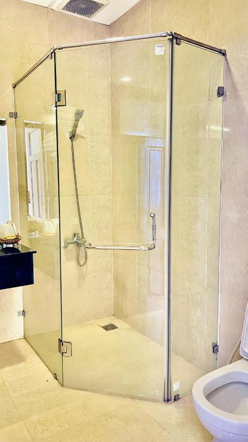 דה לאט Nam Dong Hotel מראה חיצוני תמונה